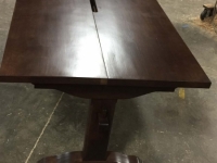 Gold_Desk_10
